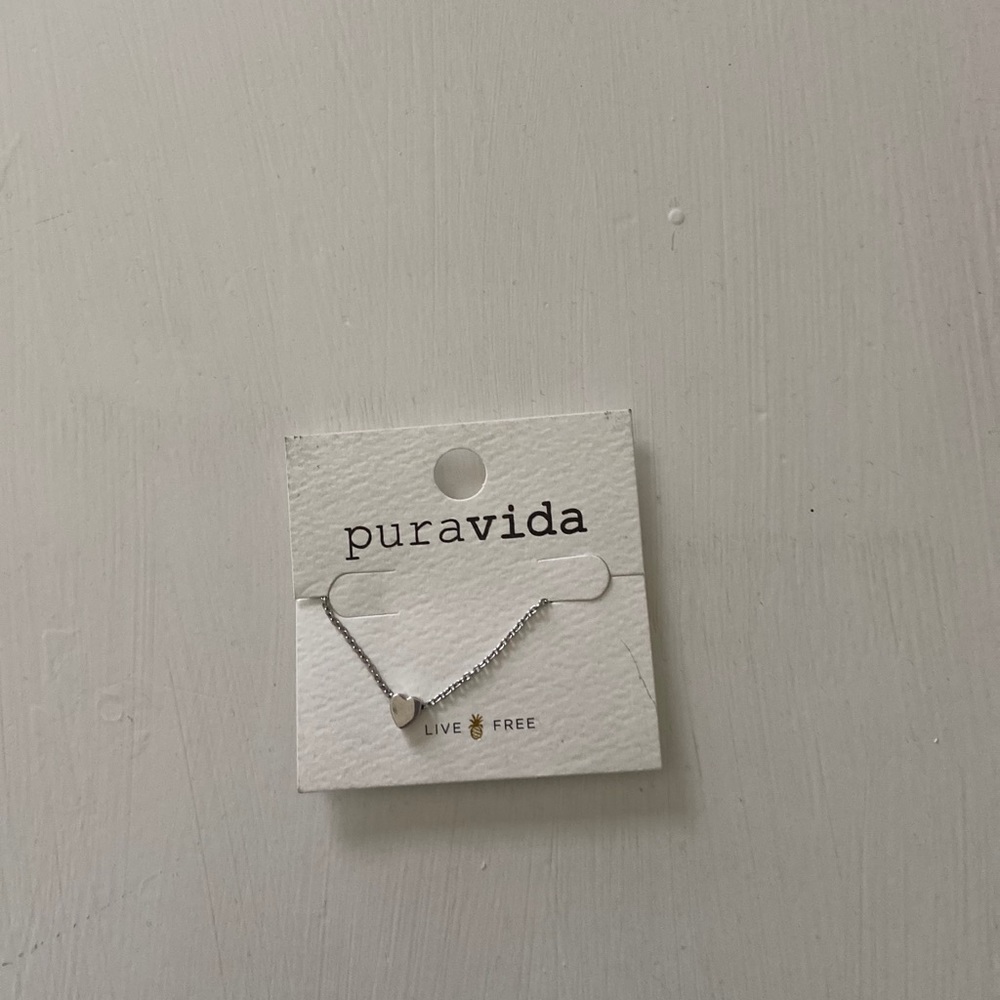 Pura Vida floating heart necklace